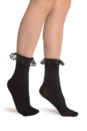 Black Opaque With Black Lace Ankle Hight Socks 60 Den