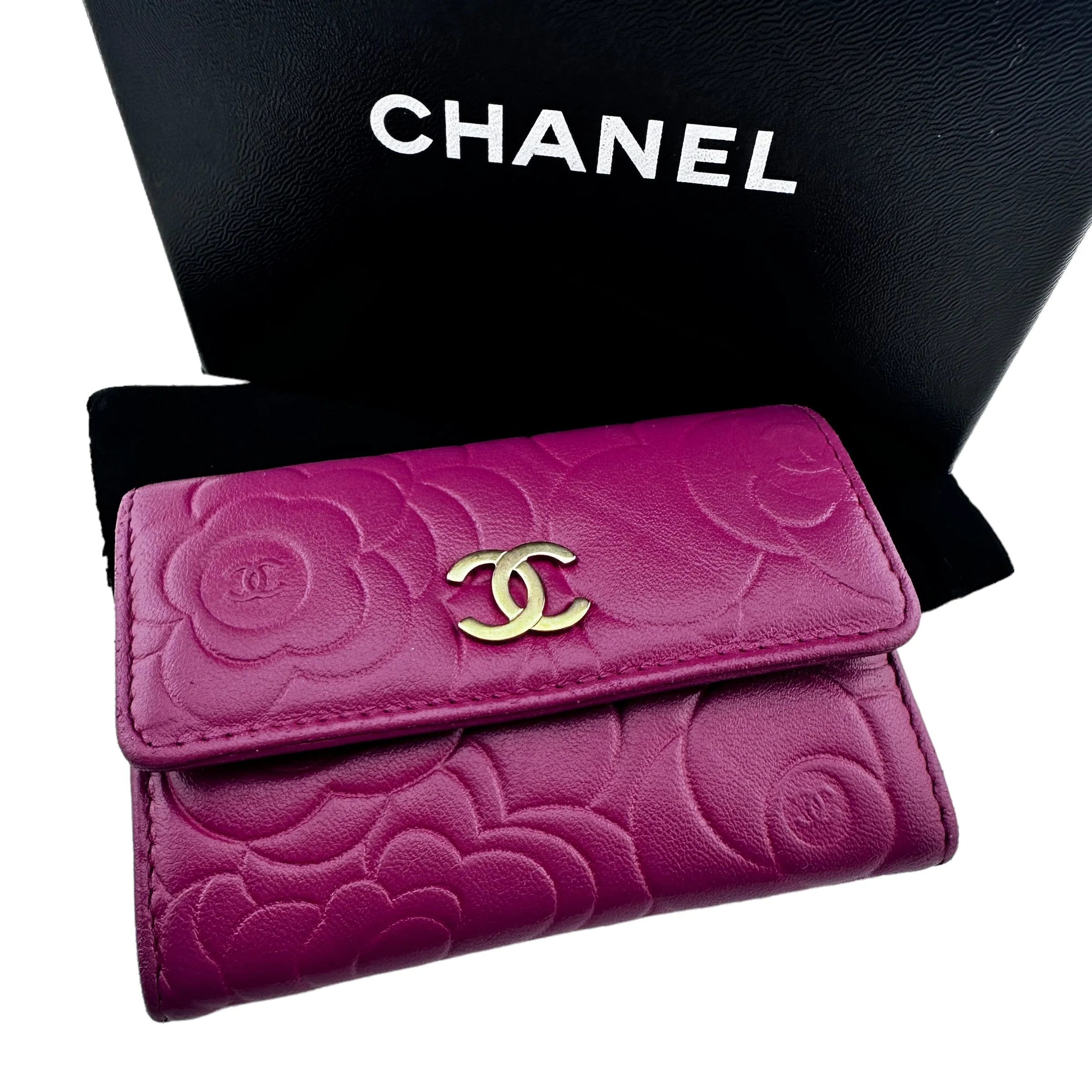 CHANEL Lambskin Camellia Card Holder