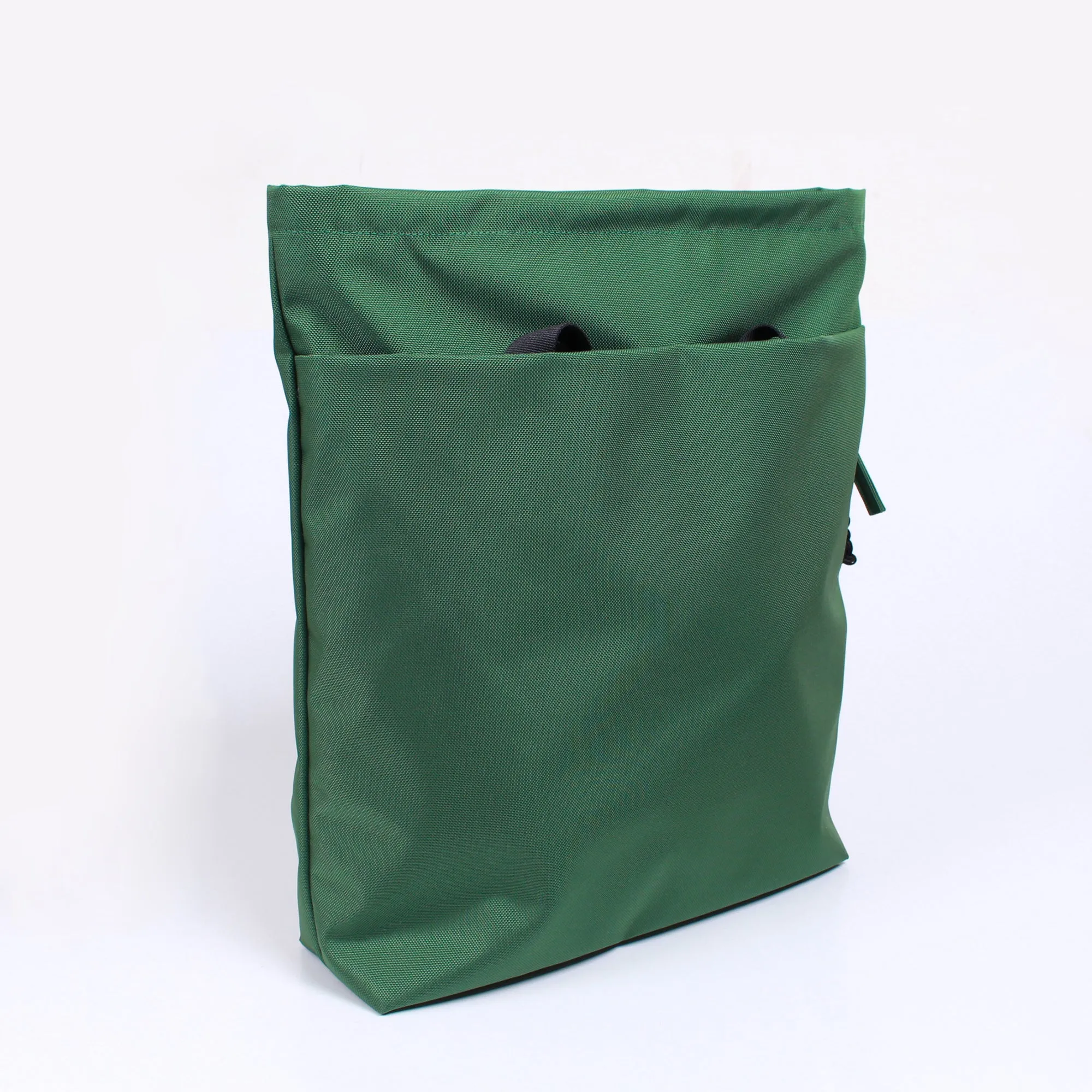 Deuce. Convertible Tote Green