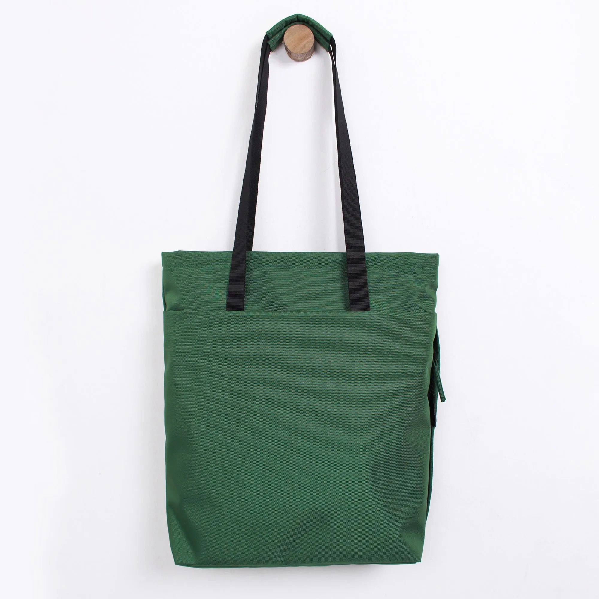 Deuce. Convertible Tote Green