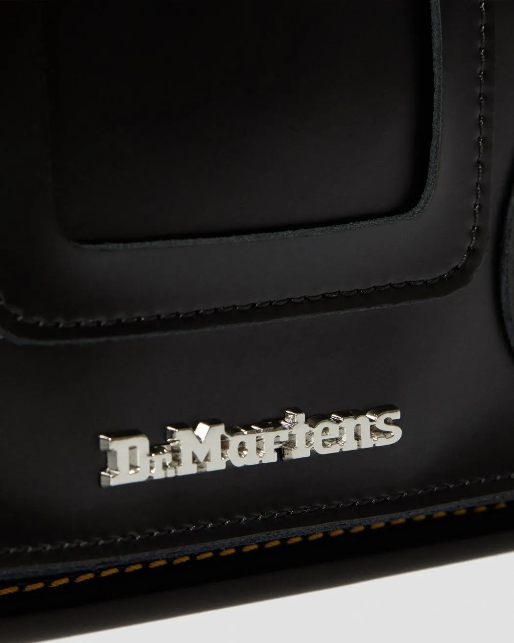 Dr Martens 11" Leather Satchel Black Kiev