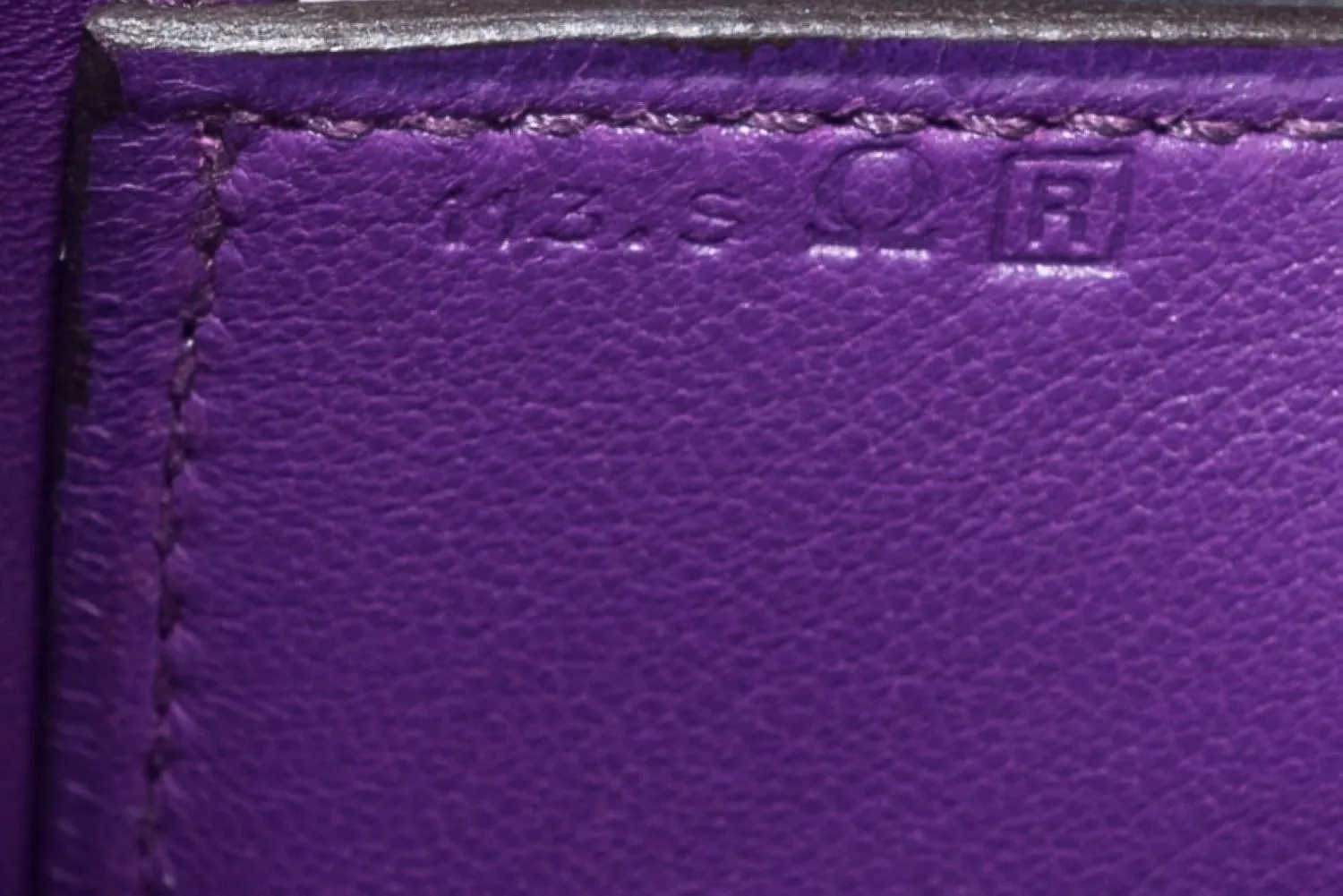 Hermes Plitplat 33cm Ultraviolet Color with Dust Cover