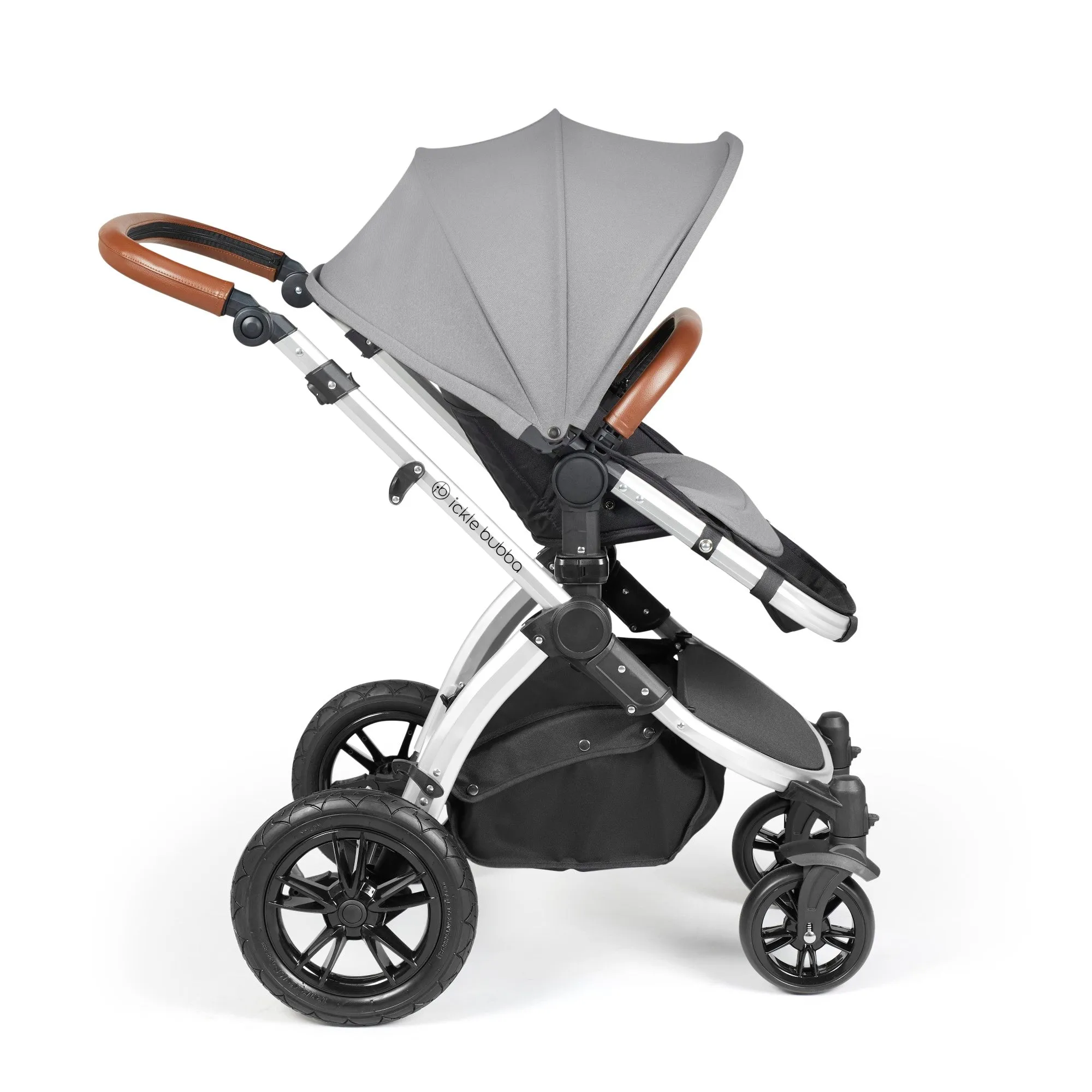 Ickle Bubba Stomp Luxe All-in-One I Size Travel System With Isofix Base (Stratus) Pearl Grey on Silver